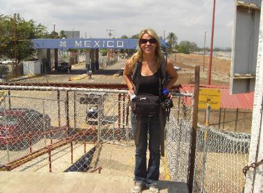 Amber Lyon at Mexico Border