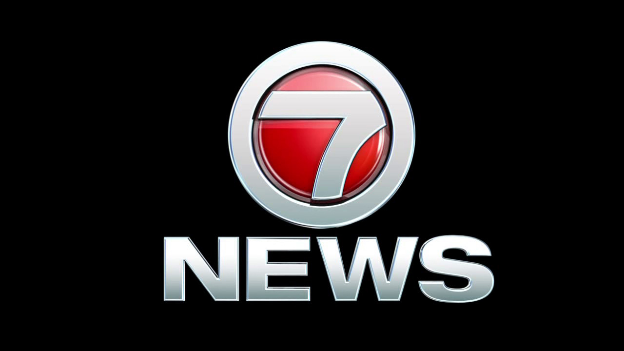 WSVN Reporter Derek Hayward Resigns